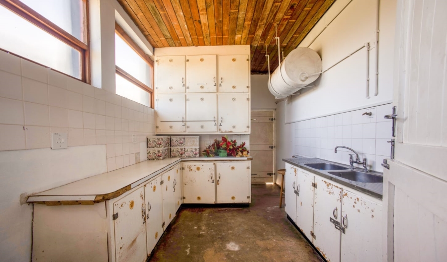 Commercial Property for Sale in Summerpride Eastern Cape